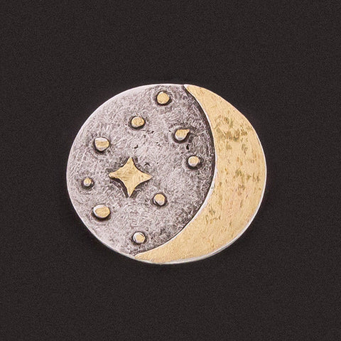 Χειροποίητο Δαχτυλίδι με ανάγλυφο φεγγάρι σε επαργυρωμένο ορείχαλκο   Δ103000