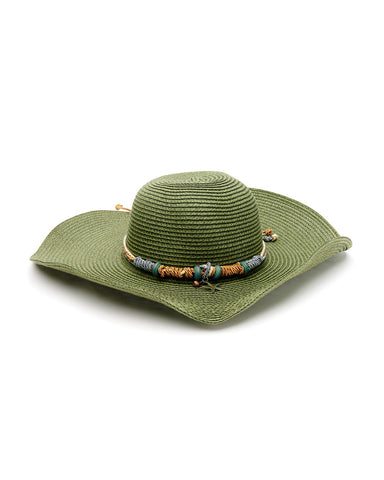 Εντυπωσιακό ψάθινο Καπέλο με φαρδύ γείσο και ιδιαίτερη διακόσμηση σε πράσινο χρώμα
