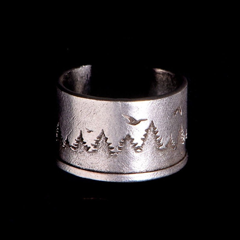 Χειροποίητο Δαχτυλίδι με ανάγλυφο δάσος σε επαργυρωμένο ορείχαλκο   Δ102000