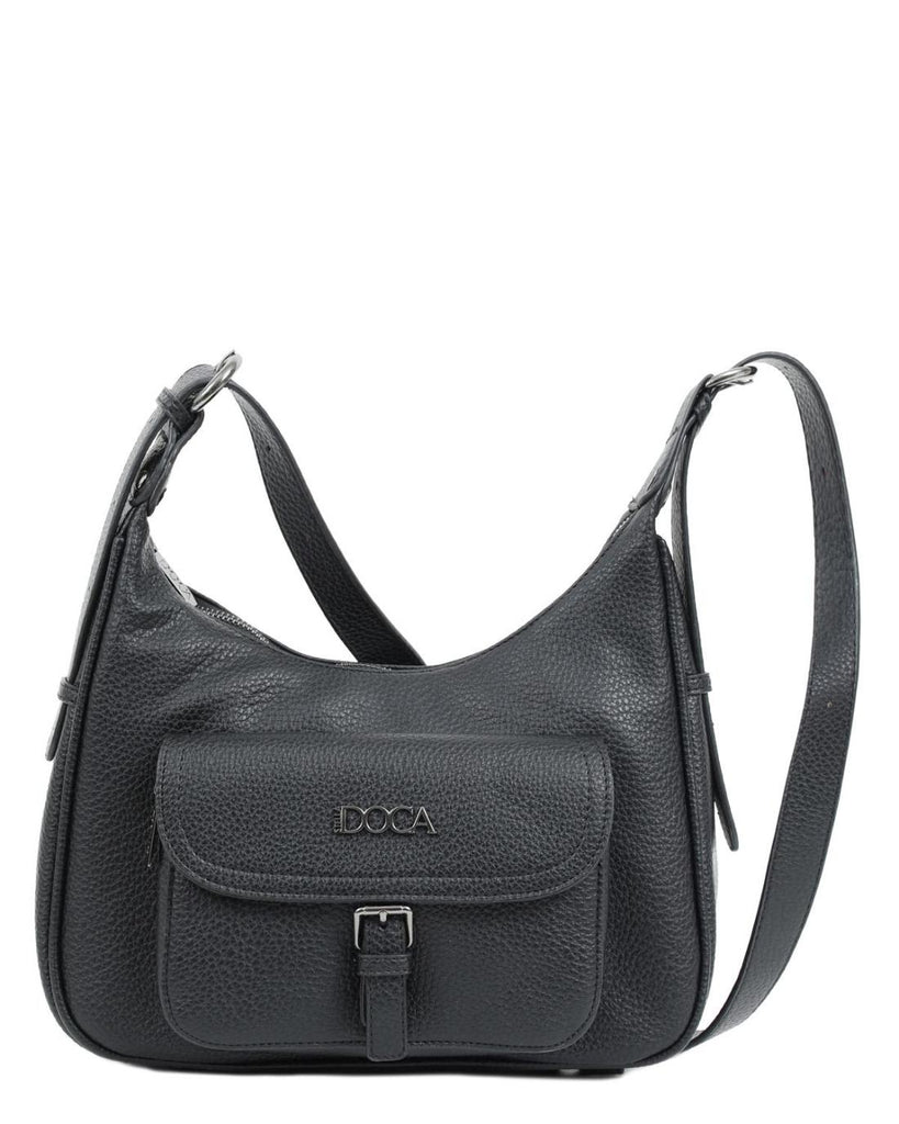 Γυναικεία τσάντα χιαστί DOCA σε μαύρο χρώμα με εξωτερική τσέπη, ημικυκλικό σχήμα και ρυθμιζόμενο λουράκι. ΤΠΤ025000