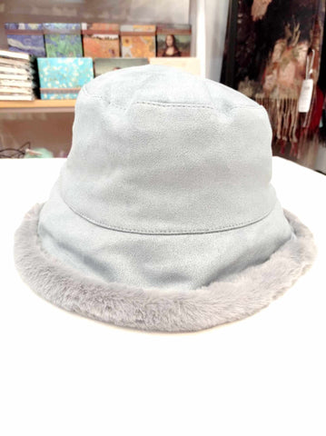 Καπέλο βελουτέ με γούνινη επένδυση   Κωδ:ΑΦ065790