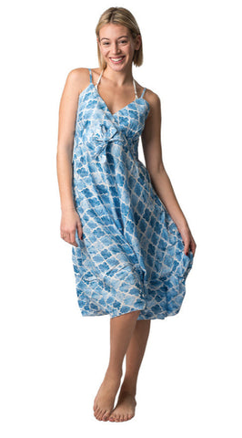 Φόρεμα με υπέροχο καλοκαιρινό μοτίβο  100% Βαμβάκι .    Ρ24032000