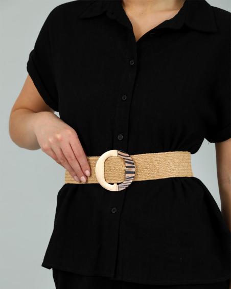 Ζώνη DOCA σε μπεζ χρώμα με animal print και χρυσή τόκα. Ζ026003