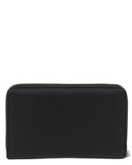 Πορτοφόλι DOCA σε μαύρο χρώμα με μακρόστενο σχήμα και ανάγλυφη υφή. ΤΠΠ490000