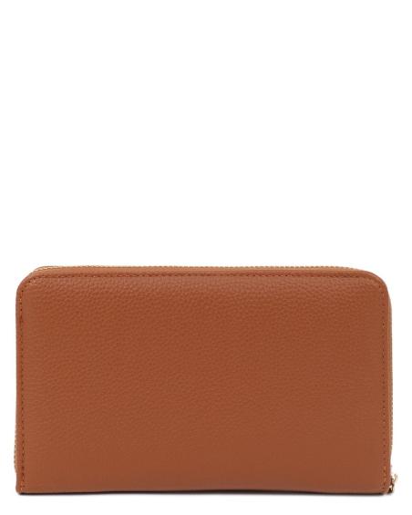 Πορτοφόλι DOCA σε ταμπά χρώμα με μακρόστενο σχήμα και ιδιαίτερη υφή.. ΤΠΠ488000