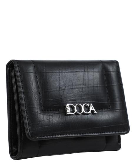Πορτοφόλι DOCA σε μαύρο χρώμα με ανάγλυφη υφή και κλείσιμο με καπάκι. ΤΠΠ516000