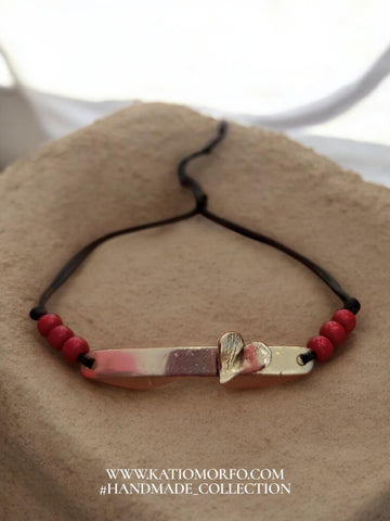 Χειροποίητο βραχιόλι με μακραμέ κλείσιμο Β285000