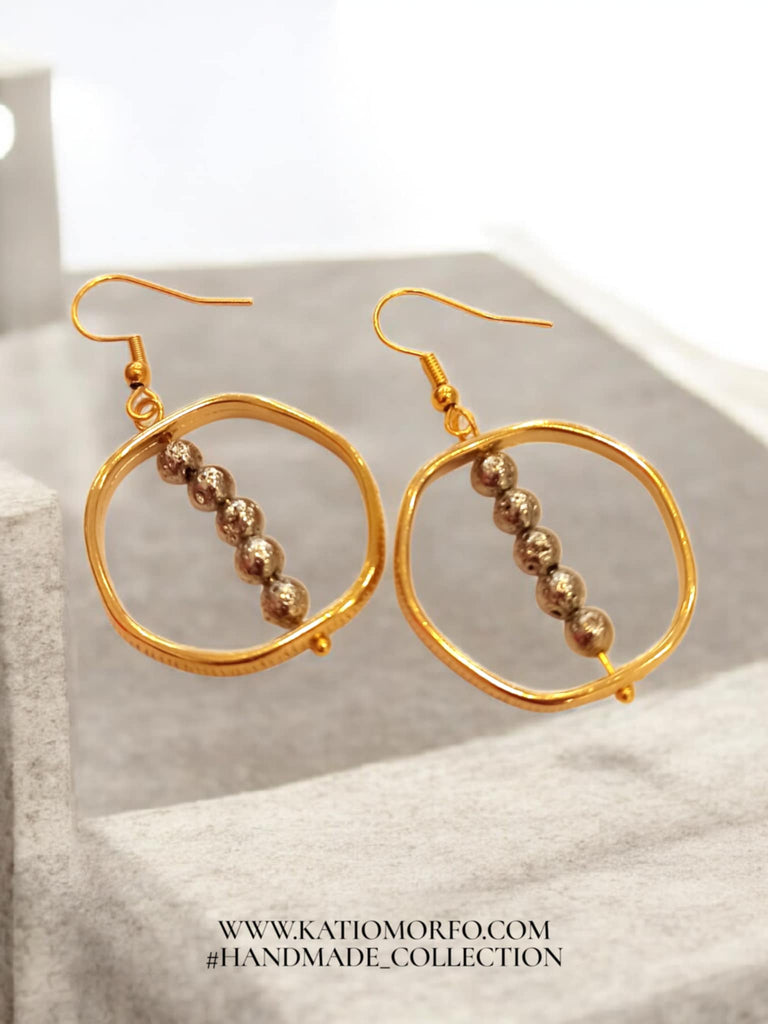 Χειροποίητα Σκουλαρίκια σε γεωμετρικό σχέδιο με ημιπολύτιμες πέτρες. Σ593000