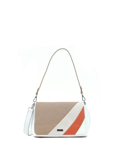 Τσάντα χιαστί DOCA σε σε άσπρο χρώμα με ιδιαίτερη υφή, ριγέ σχέδιο και κλείσιμο με καπάκι. ΤΠΤ394000