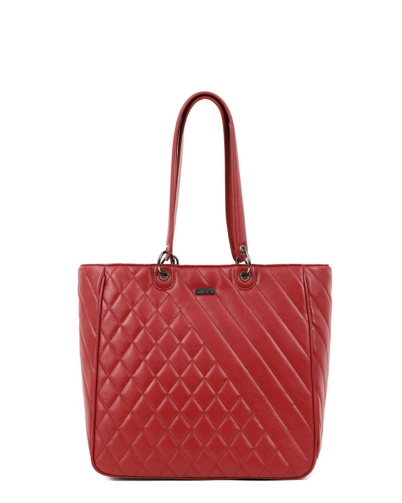 Γυναικεία τσάντα ώμου DOCA σε κόκκινο χρώμα με καπιτονέ υφή και ριγέ σχέδιο.ΤΠΤ196000