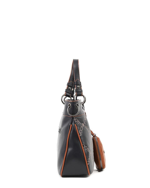 Tσάντα ώμου DOCA σε μαύρο χρώμα με καρό κέντημα λογότυπο και αποσπώμενο εξωτερικό τσαντάκι με αποσπώμενο/ρυθμιζόμενο λουράκι ΤΠΤ039000