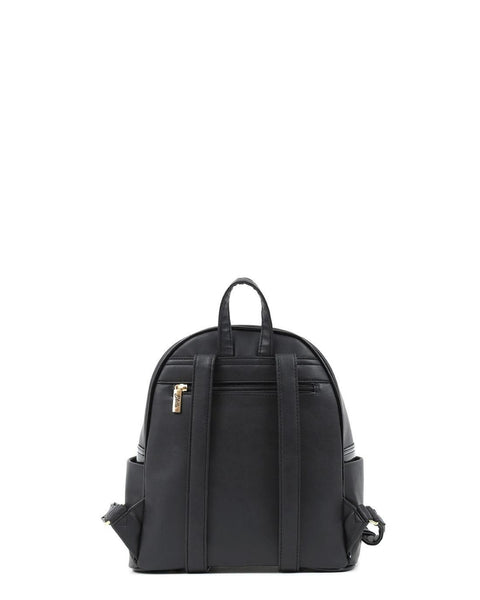 Γυναικεία τσάντα πλάτης DOCA σε μαύρο χρώμα με φλοράλ τύπωμα και καπιτονέ υφή. ΤΠΤ246000